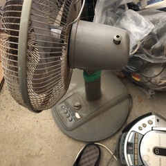 あげます‼️古い扇風機の画像