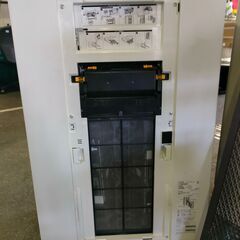 ジャングル×2大型良品館　空気清浄機　SHARP　シャープ　プラズマクラスター空気清浄機 　65畳対応 　ハイグレードモデル　FU-M1400ーW　2020年製の画像