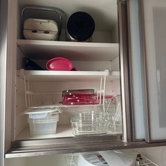 食器棚の画像