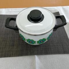 レトロ鍋の画像
