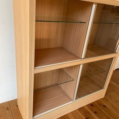 木製棚　ガラス扉・ガラス棚付きの画像
