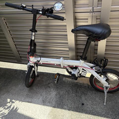 折りたたみ電動アシスト自転車トランスモバイリーの画像