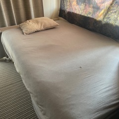 セミダブルベッドマットの画像