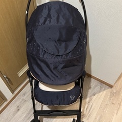 ミッキーマウス combi ベビーカーの画像