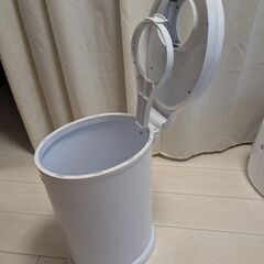 Ubbi　日本育児 おむつポットの画像