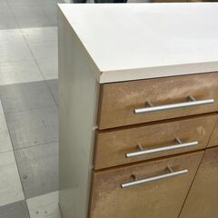 ★リユースのサカイ千葉中央店★期間限定割引有  キッチン収納  H83×D35×W60 クリーニング済み TC4257の画像