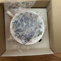 ワイルドストロベリーティーカップの画像