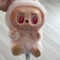 ラブブぬいぐるみの画像
