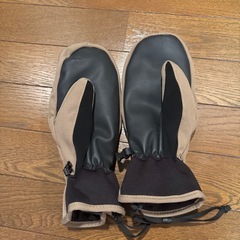 スノーボード グローブ 手袋 GORE-TEX サイズM
の画像