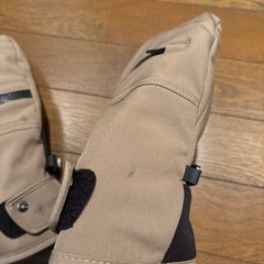 スノーボード グローブ 手袋 GORE-TEX サイズM
の画像