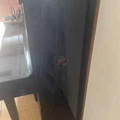 アンティークピアノの画像