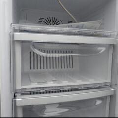 ジャンク　三菱　冷凍庫　家電の画像