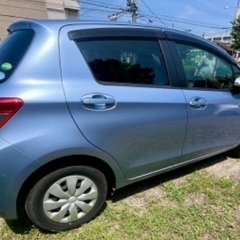 トヨタヴィッツ2014(25000 kmのみ)の画像