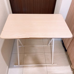 収納ボックス2点折りたたみテーブル1点の画像