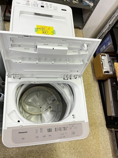 i)パナソニック 全自動電気洗濯機 NA-F60B15 6.0kg 2022年 (新潟