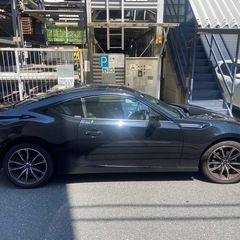 BRZ MT 2017年式 低走行　Rの画像