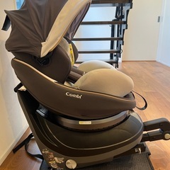 コンビクルムーヴスマートISOFIX JL-590 の画像