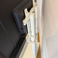 EQUALS WALL テレビスタンド V3 COMPACT&サウンドバー棚版＆テレビの画像