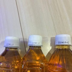 お茶とおつまみの画像