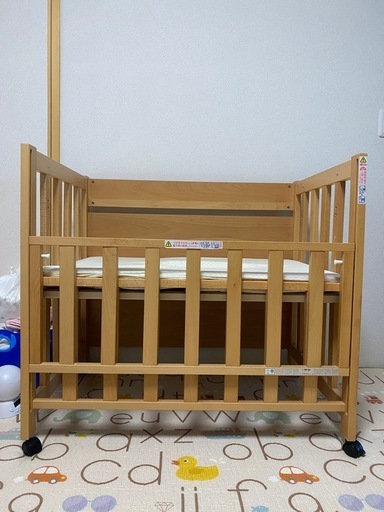 美品 スリーピー木製5way ベビーベッド ベッド&デスク 即日発送 5way
