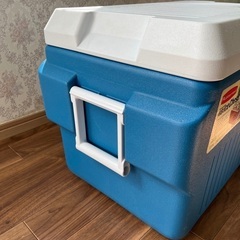 Rubbermaid ビンテージ　クーラーボックスの画像