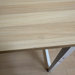 机の画像