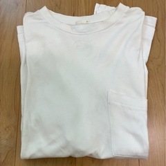 ③GU/メンズ/XLサイズ/５分袖Tシャツの画像