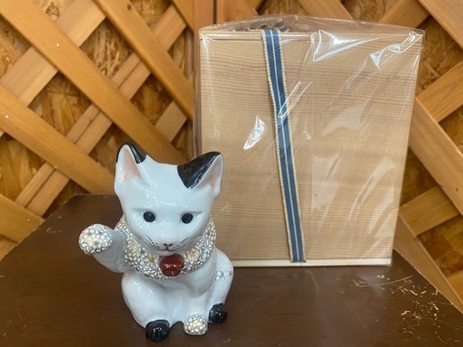 【愛品館江戸川店】4代目 西由紀夫 九谷焼 本金墨花詰 招き猫  ID:112-051907-007