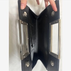 クラッチバッグの画像
