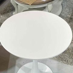 E19★センターテーブル★カフェテーブル コーヒーテーブル W60cm H74.5cm ホワイト インテリア ディスプレイの画像