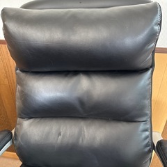 オフィスチェアの画像