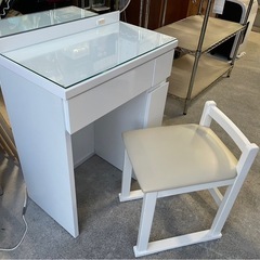 ニトリ　NITORI　ドレッサー　DRESSER ANGE　アンジュ　鏡台　イス付き　天板ガラス　ホワイト　コンセント付き　中古　③の画像