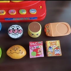 【美品】アンパンマン おすしい~っぱい! アンパンマンDX回転ずしセットの画像