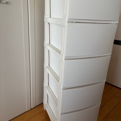 収納5段　チェストの画像
