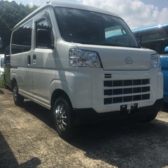 令和4年7月　3BD-S700V　ダイハツ ハイゼットカーゴ グレードデラックス　初度登録年2022/07　DAIHATSU　HIJET　CARGO　DELUXE　2WD　WHITEの画像