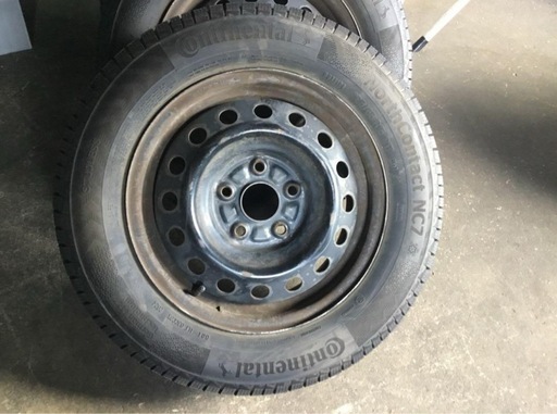 195/65R15 鉄ホイール付スタッドレスタイヤ　4本セット