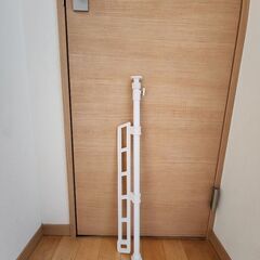 突っ張り棒＋押し入れ用突っ張り棒の画像