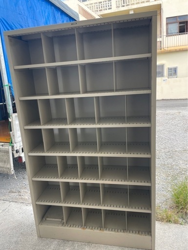 KOKUYO　書類棚　靴箱　収納棚　本棚　ロッカー