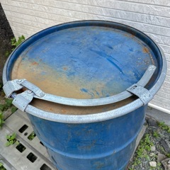 ドラム缶200Lの画像