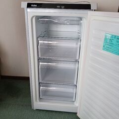 自動霜取り機能なし、冷凍庫の画像