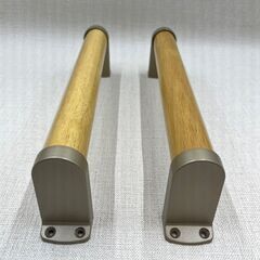 【S21】手すり/手摺/介護/補助/トイレ/階段/玄関/木製/29㎝/2本セット/リフォーム/中古/現状品の画像