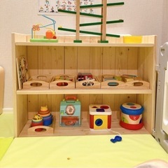 木製の棚の画像