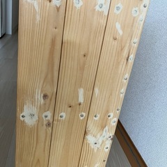 木製の棚の画像