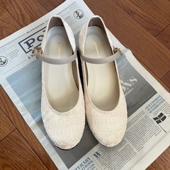 レース　パンプス　24cmの画像