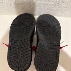ナイキトラヴィススコットエアジョーダン1口OGSPブラックファントムの画像