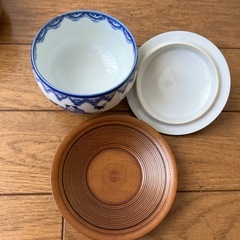 唐子柄　蓋付湯呑み茶托4セット　小皿付の画像