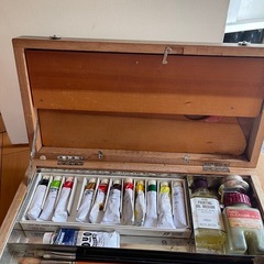 ホルベイン油絵具セットの画像