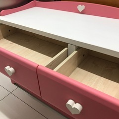 チェスト（ピンク）の画像