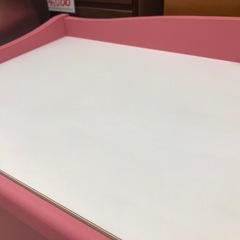 チェスト（ピンク）の画像
