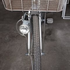 26インチ SHIMANO変速機付き 自転車 ママチャリの画像